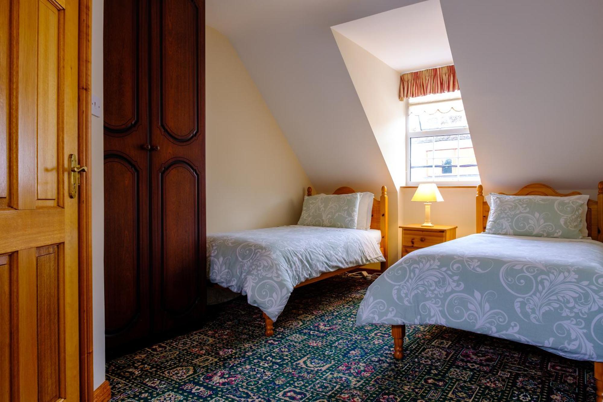 Fallon'S B&B Kinvara Bilik gambar