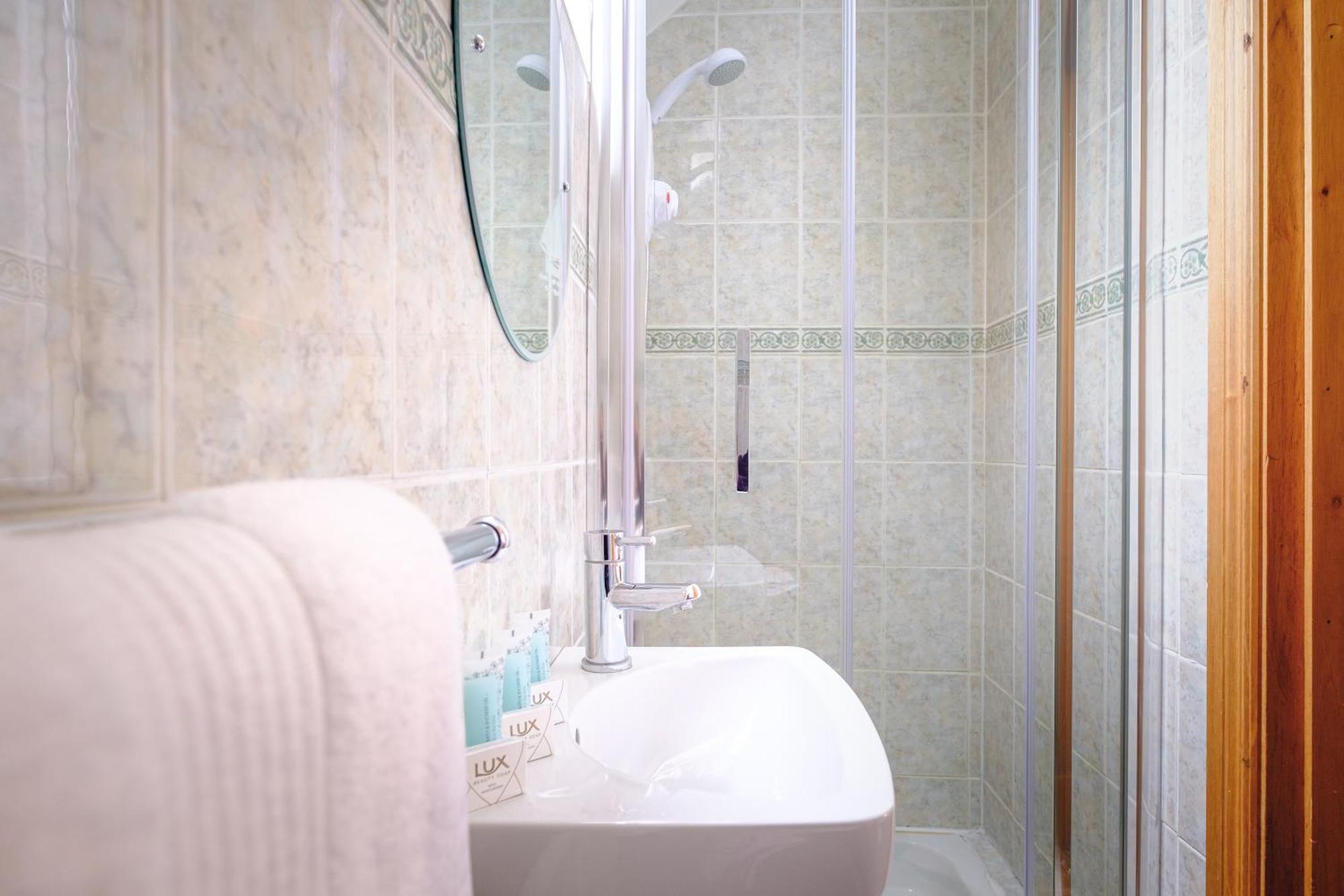 Fallon'S B&B Kinvara Bilik gambar