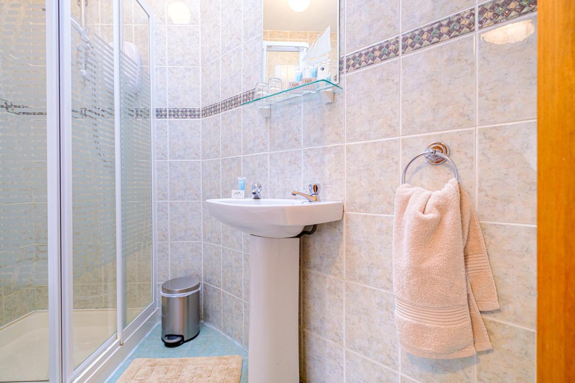 Fallon'S B&B Kinvara Bilik gambar